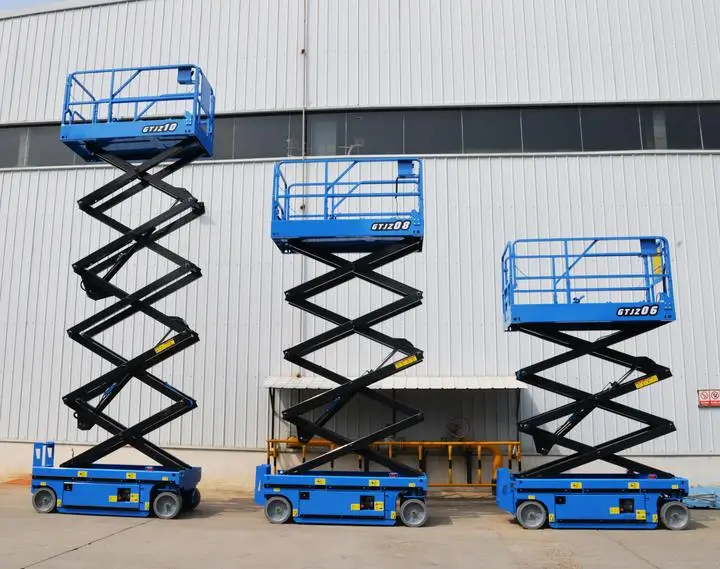 Self propelled 26 ft Scissor Lift