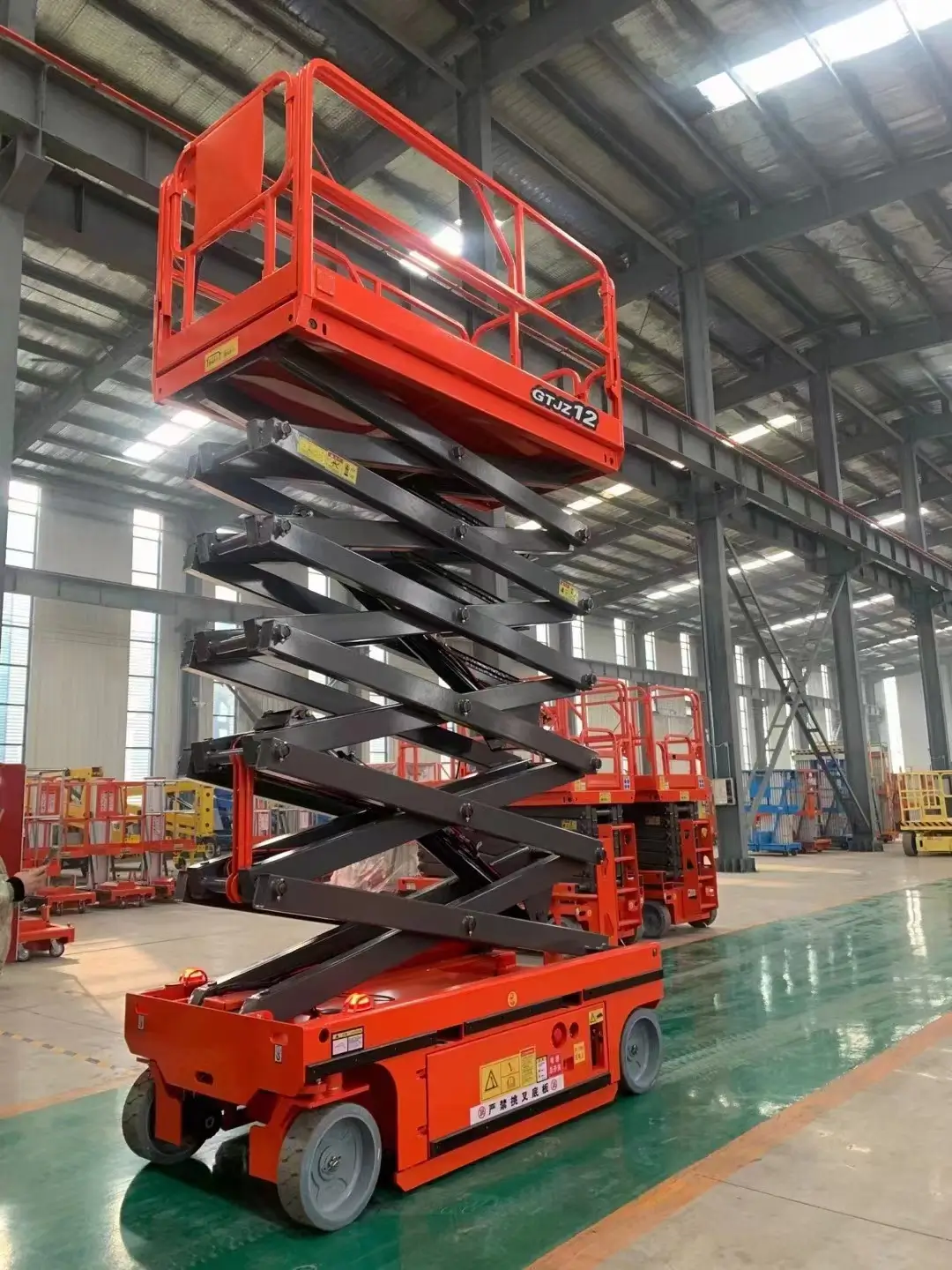 Self-propelled Mobile Scissor Lift